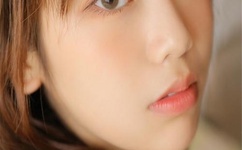 年轻的小婕子A片